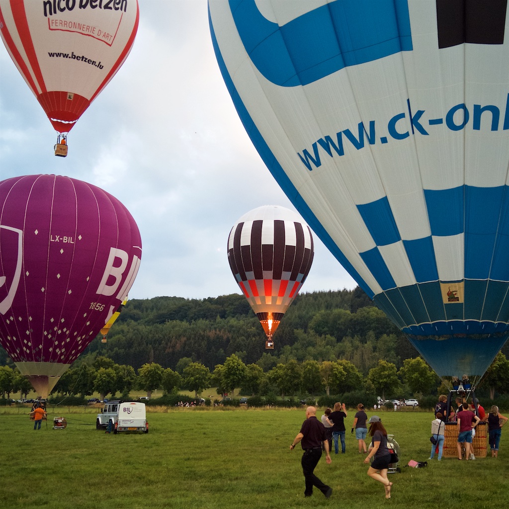 image: lots of balloons