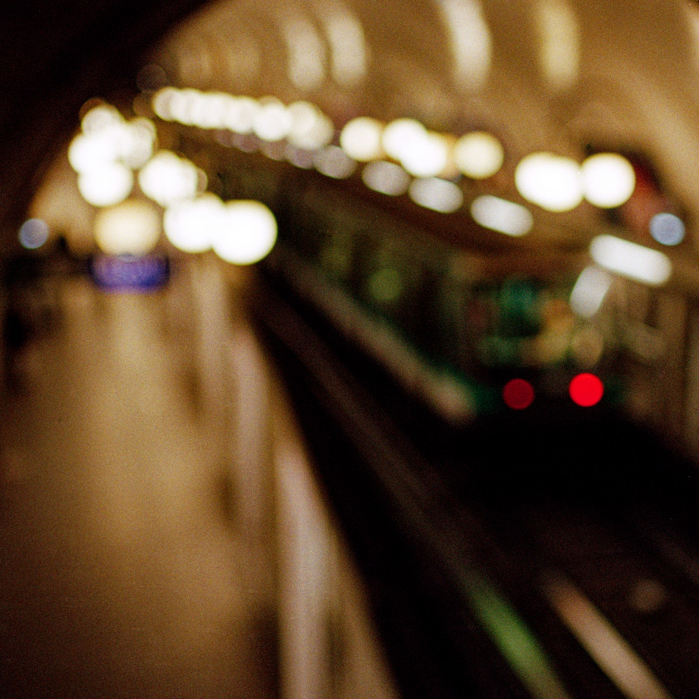 image: This is ‘metro (vii) 4’.