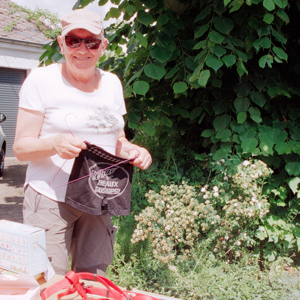 image: This is ‘brocante (xxii) 6’.