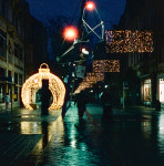 image: Image from the photoset ‘christmas lights (i)’.