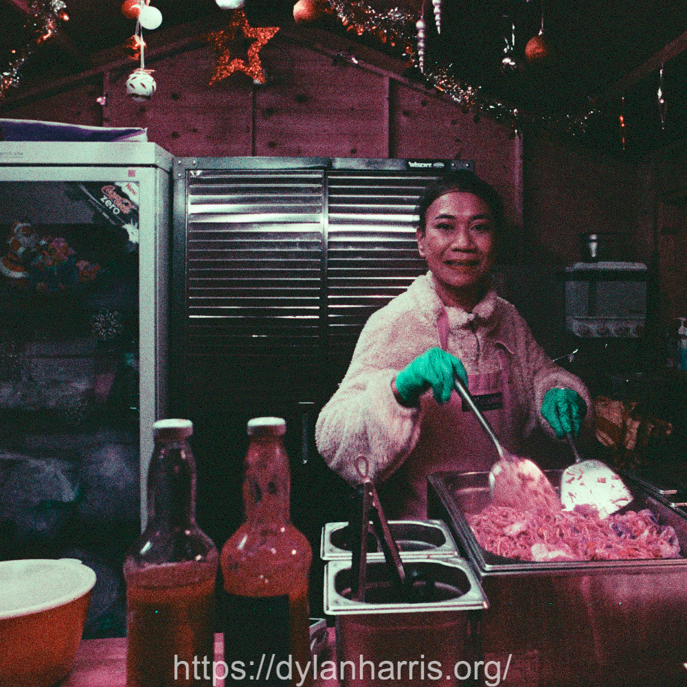 image: This is ‘christmas market (i) 5’.