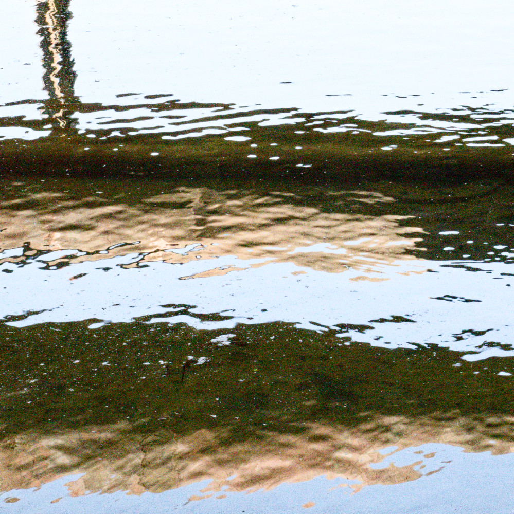 image: This is ‘
esch/uelzecht (lx) 1
’.