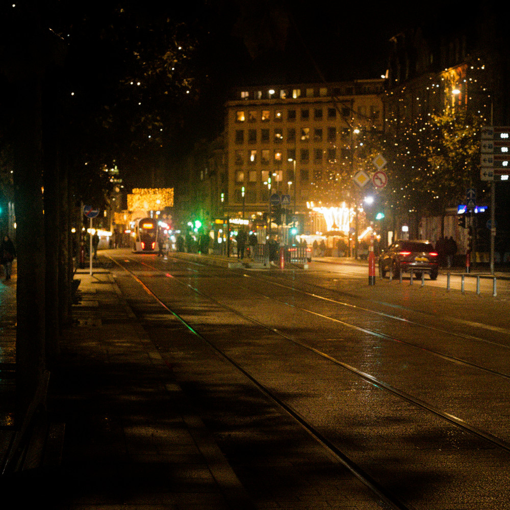 image: This is &lsquo;tram (ii) 5&rsquo;.