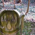Image: Eighth image from the photoset 'graveyard (iii)'.