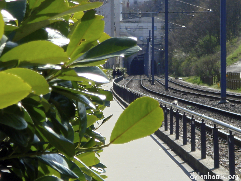 Image 'train (viii) 1'.