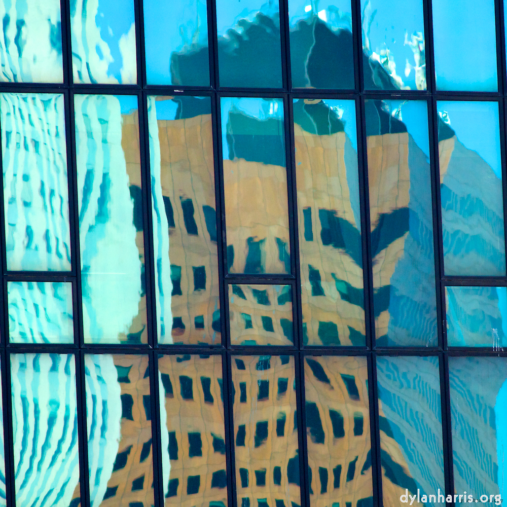 Image: Image 'la défense (iii) 4'.