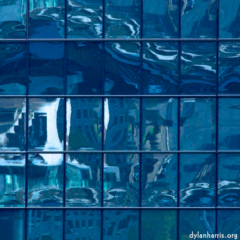 image: This is ‘la défense (iv) 2’.