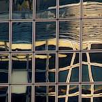 Fourth image from the photoset 'la défense (vi)'.