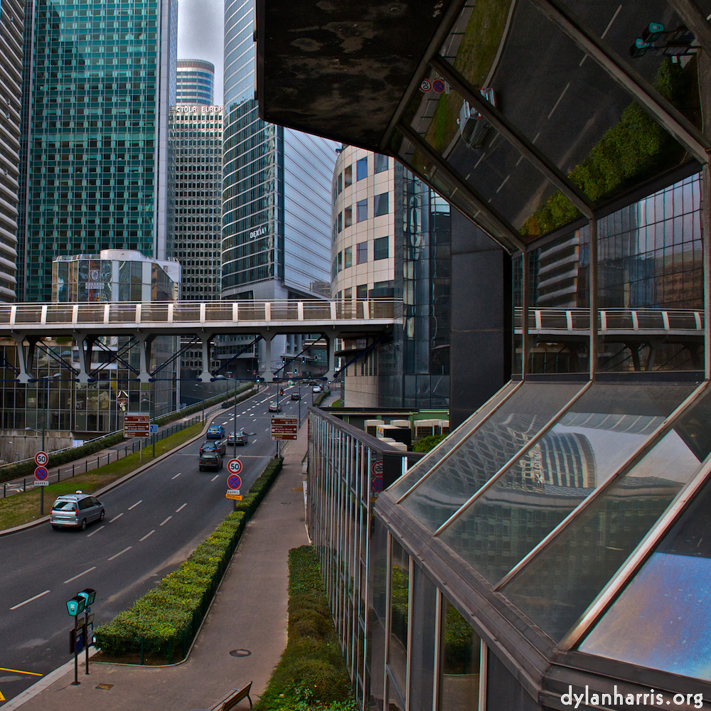 image: This is ‘la défense (i) 22’.