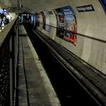 Third image from the photoset 'metro (iii)'.