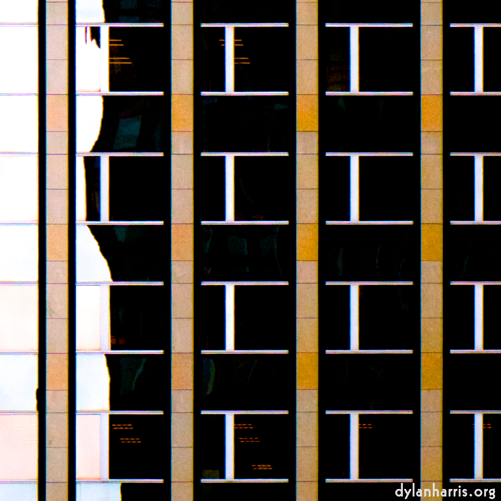 image: This is ‘la défense (l) 6’.
