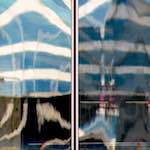 Third image from the photoset 'la défense (xii)'.