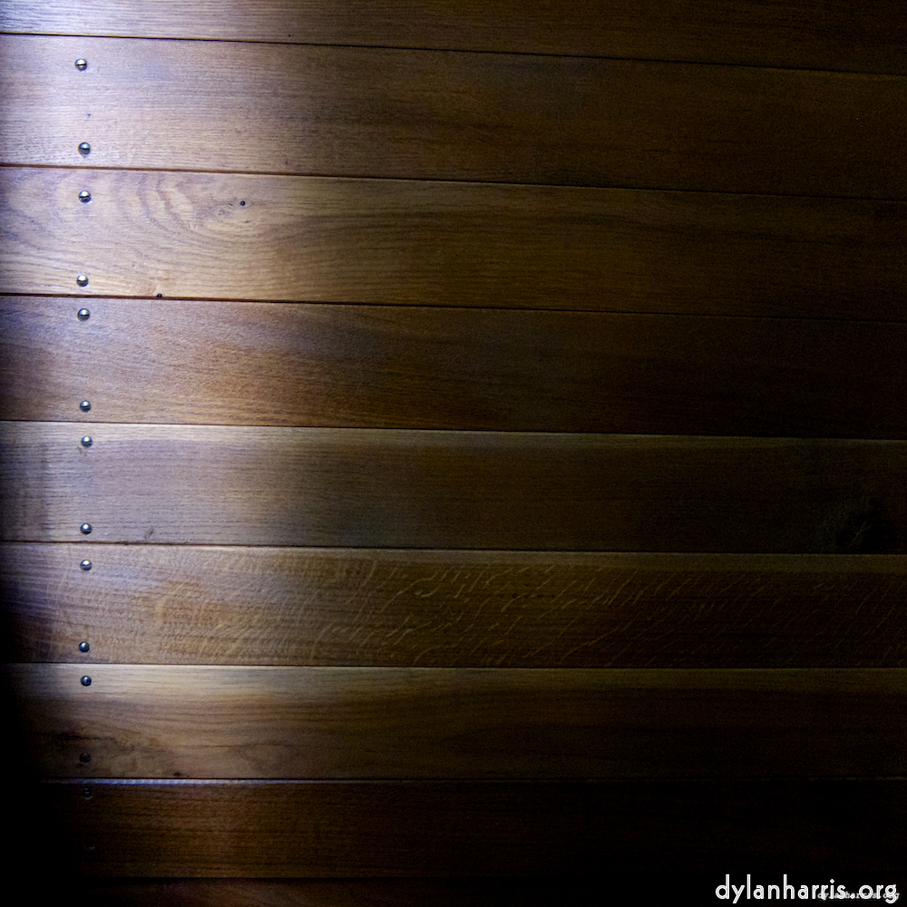 Image: Image 'train (x) 5'.
