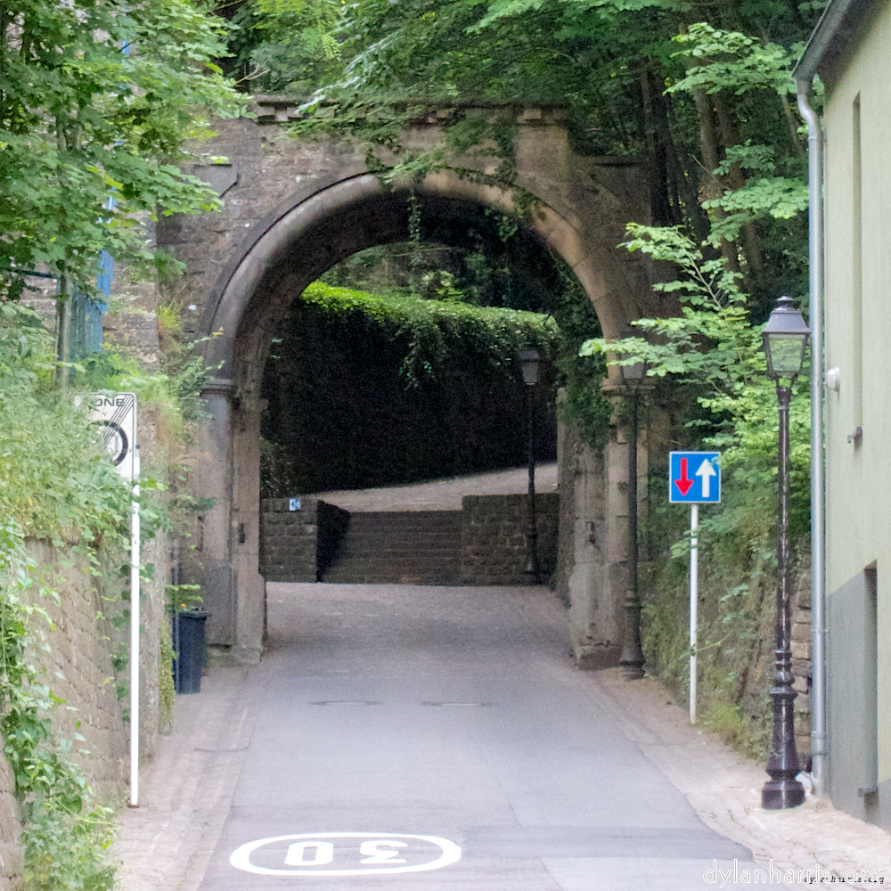Image 'way to work (ii) 6'.