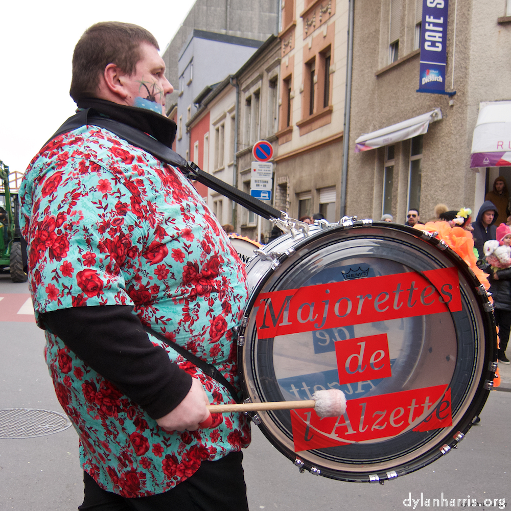 image: This is ‘esch–sur–alzette (i) 6’.