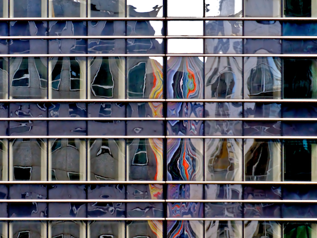 image: This is ‘la ville–lumière, part 6’.