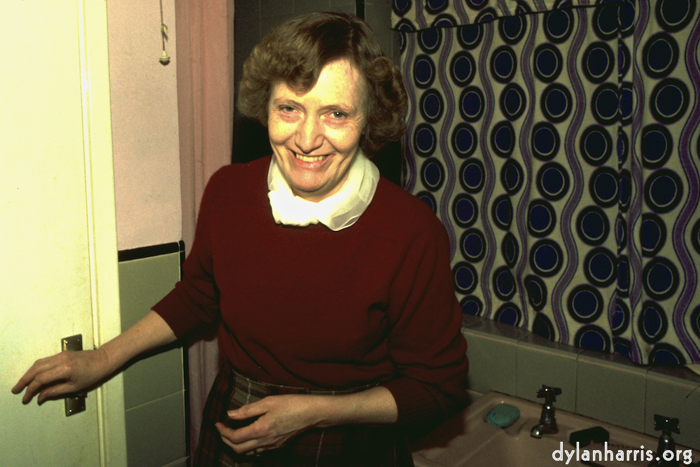 Image 'mum 1'.