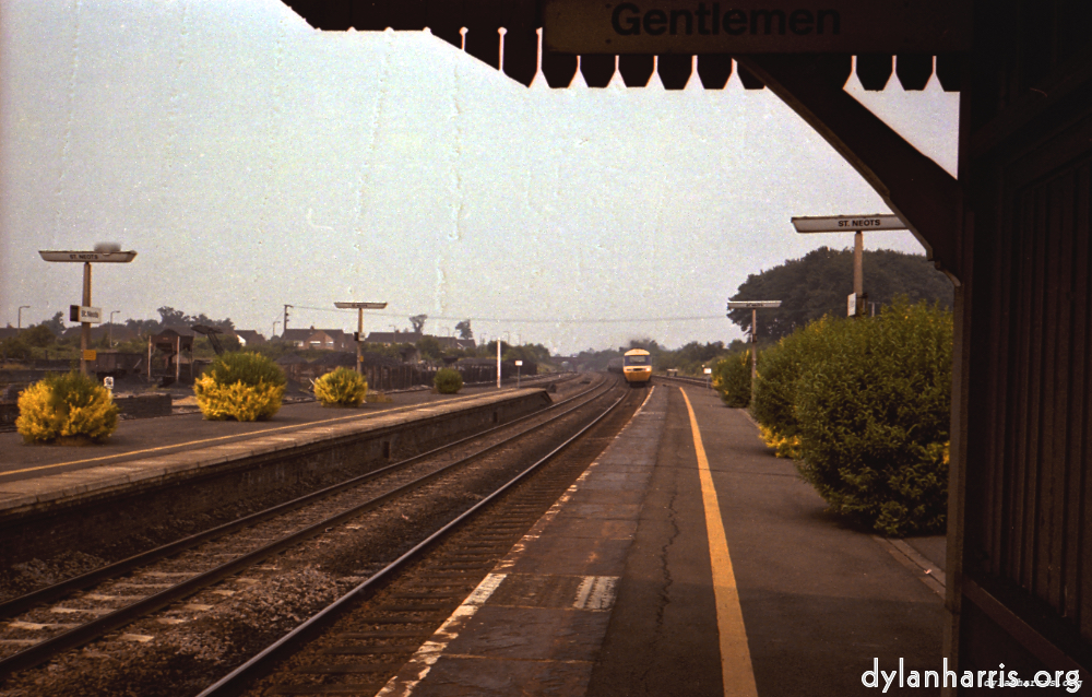 Image: Image 'rail 3'.