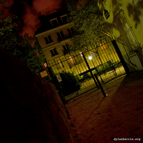 image: unlabelled image