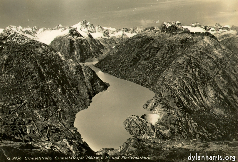 image: Postcard: G 9436 Grimselstraβe, Grimsel Hospiz 1960m ü. M und Finsteraarhorn [[ The Grimsell Hospice, 6,450 feet and Grimsell Lake. ]]