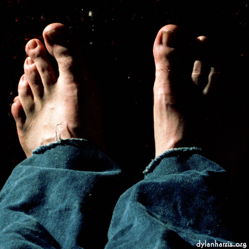 Image 'auto (iv) 3'.
